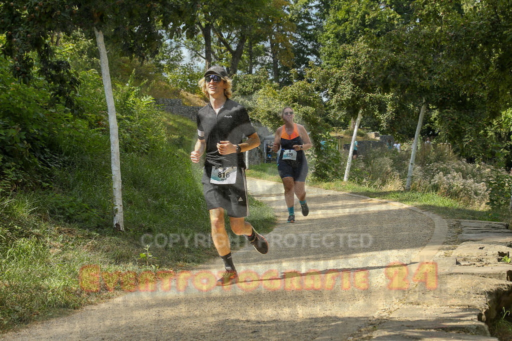 250824_1507_EX1_8538 | Sportfotografie im Rhein-Sieg Kreis, Köln, Bonn, NRW, Rheinland Pfalz, Hessen, etc. Unser Tätigkeitsfeld umfasst den Laufsport vom Volkslauf über den Marathon, Duathlon, Triathon bis zum Ultralauf wie Kölnpfad Ultra oder Schindertrail.