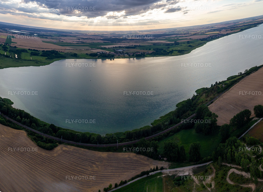Luftbild: Unteruckersee im Ortsteil Seelübbe in Prenzlau im Bundesland Brandenburg in Deutschland. Foto: IMG_116178-Pano.jpg vom 17.07.2019 durch Werner Riehm/FLY-FOTO.deAuflösung des Originals: 5328 x 3898 px