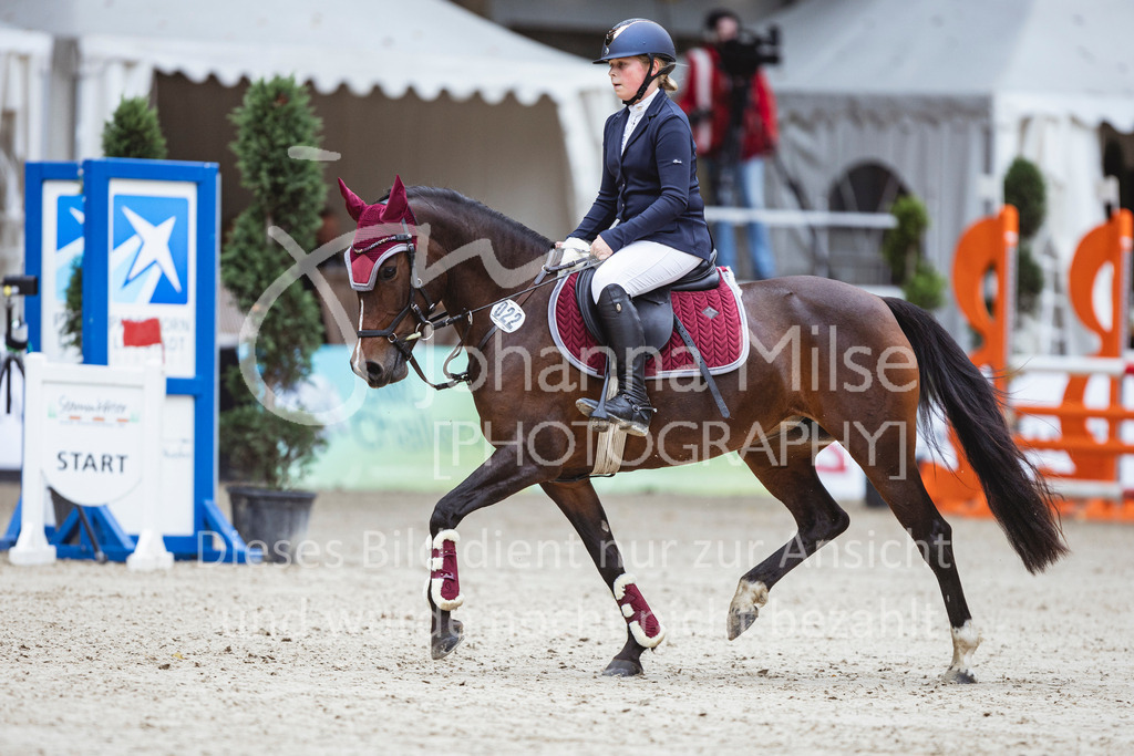 240913_OWLCh_PonyTrophy-613 | Deine schönsten Turniermomente als professionelle Fotos! Entdecke hochwertige Pferdesport-Fotografie im Online-Shop. Jetzt Fotos finden & bestellen!