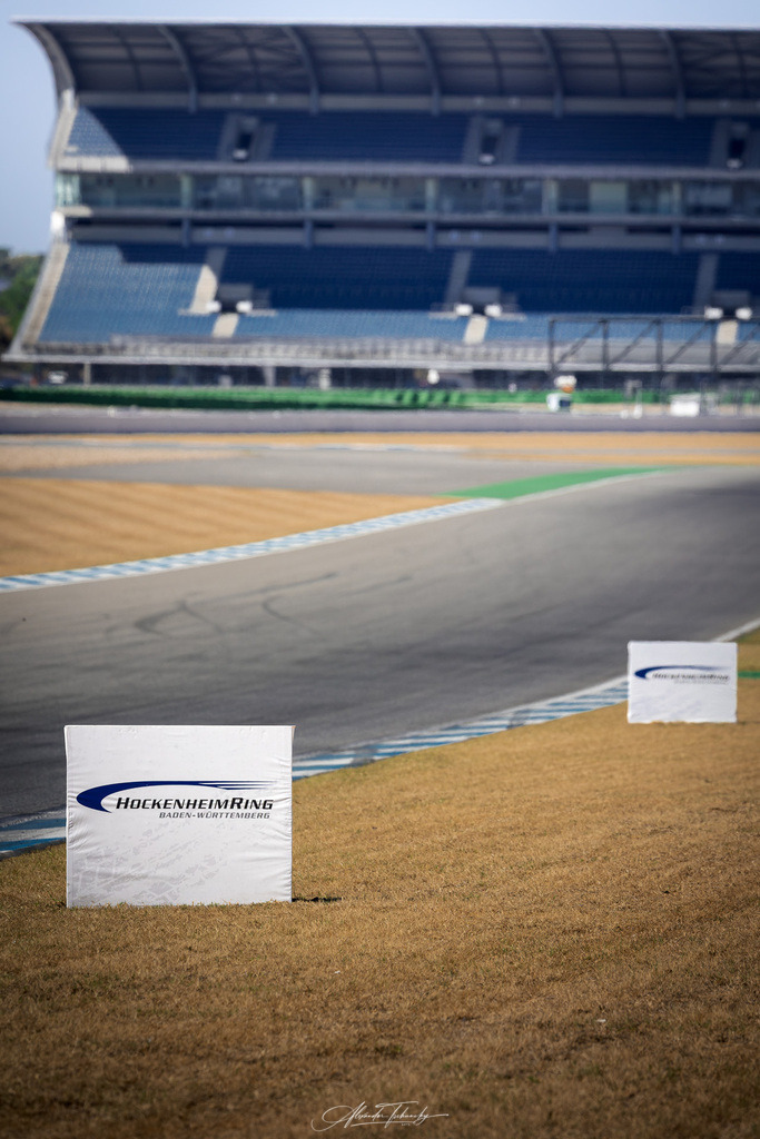 Ducati Trackday Hockenheimring 2026 | Entdecken Sie die faszinierende Welt von Alexander Tschuncky Arts: Kreative Fotografie, atemberaubende Automobilkunst und hochwertiger Bilderdruck. Lassen Sie sich inspirieren! - Realisiert mit Pictrs.com