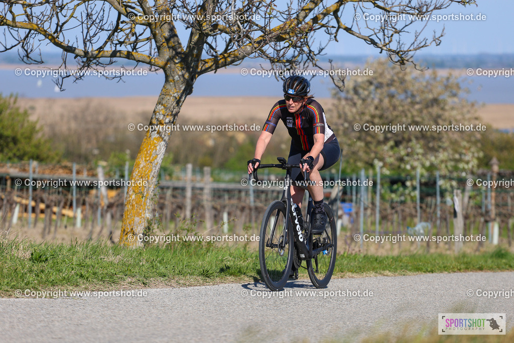 IMG_0090 | @sportshot_your_pictrs #yourpictures#roadtowm2029 #nrm #neusiedlerseeradmarathon #neusiedlersee #neusiedlerseetourismus #burgenland #mörbisch #nrm26 #burgenlandtourismus #voglundco #poweredbyburgenlandtourismus #radsport #rad #marathon #ucigranfondo #visitburgenland #ucigranfondoworldseries