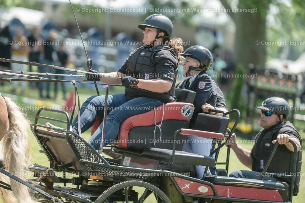20230528_Jump-and-Drive_0069 | equistock