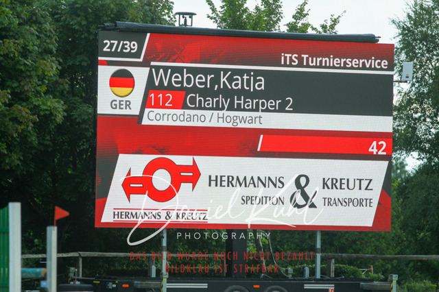 DKP43960 | Turniersportfotografie; Pferdefotografie; Dressurfotografie