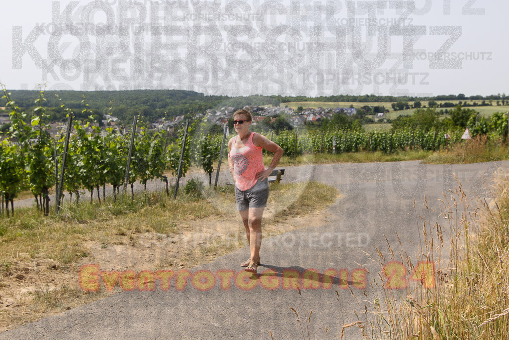 220618_1457_EV8_1530 | Sportfotografie im Rhein-Sieg Kreis, Köln, Bonn, NRW, Rheinland Pfalz, Hessen, etc. Unser Tätigkeitsfeld umfasst den Laufsport vom Volkslauf über den Marathon, Duathlon, Triathon bis zum Ultralauf wie Kölnpfad Ultra oder Schindertrail.