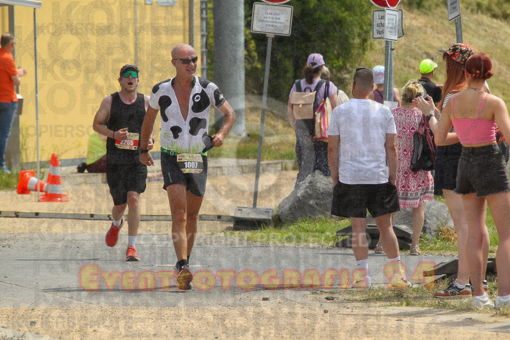 250614_1145_EV4_9186 | Sportfotografie im Rhein-Sieg Kreis, Köln, Bonn, NRW, Rheinland Pfalz, Hessen, etc. Unser Tätigkeitsfeld umfasst den Laufsport vom Volkslauf über den Marathon, Duathlon, Triathon bis zum Ultralauf wie Kölnpfad Ultra oder Schindertrail.