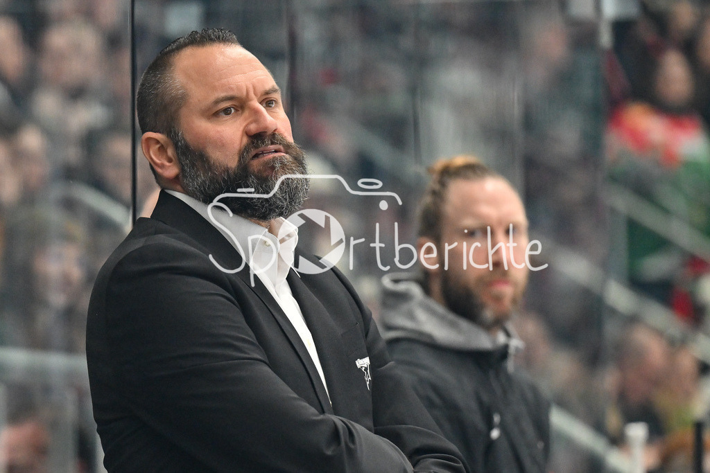 Augsburger Panther - Kölner Haie | im Bild Manuel KOFLER CO-Trainer Koelner Haie / Einzelfoto / Freisteller / DEL: Augsburger Panther - Koelner Haie, Curt Frenzel Stadion am 02.03.2025