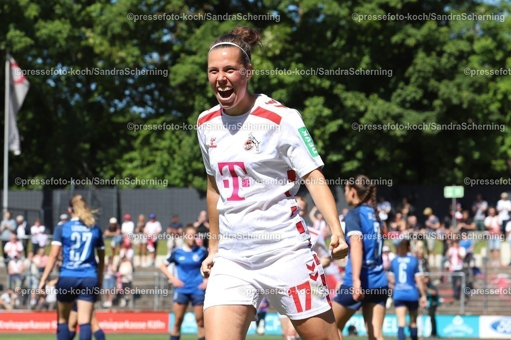 xSSC11052501008 | 11.05.2025, xsscx, Frauen Fußball, 1. FC Köln - Turbine Potsdam, 1. Fußball Bundesliga, 22. Spieltag, Franz-Kremer-Stadion, Saison 2024 2025: Nicole Billa (1. FC Köln 17) jubelnd nach dem 3:0 DFB regulations prohibit any use of photographs as image sequences and or quasi-video.