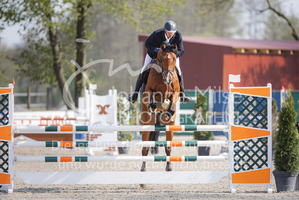 220426_Mühlen_04SprgPf-L-481 | Oerlinghausen Währentrup 26.08.2021, Stilspringprüfung Kl.A*