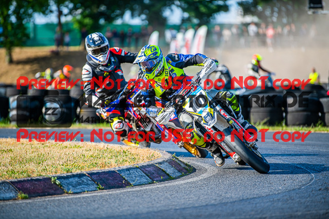 MaZZes_FotoMatrix_220528_6230-2 | Fotograf Mathias Schmid
Sportfotograf,
Eventfotograf,
Hochzeitsfotograf,
Portraitfotograf