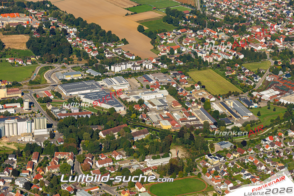 Aktuelles Luftbild von  Aichach Kauf mit Lizenz / Bildrechten möglich- Die Luftaufnahme wurde 2021 mittels UL-Flugzeug erstellt ( keine Drohne ) - hochauflösende Kamera-Systeme von  Canon -Beste Qualität - Für grossformatige Ausdrucke geeignet. Die Geschenkidee !