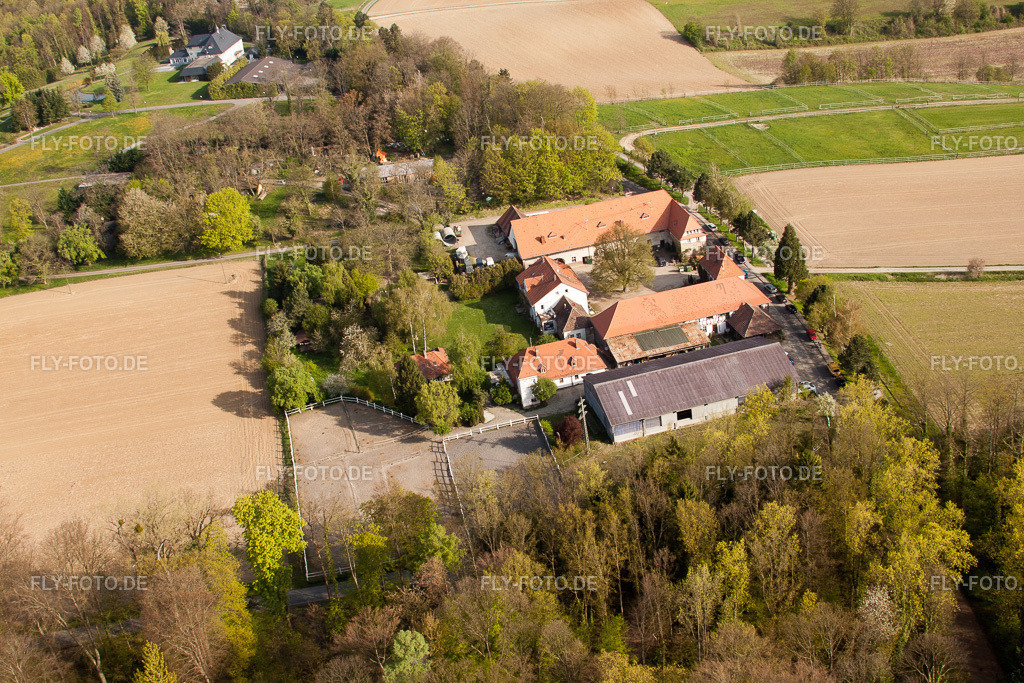 Durlach, Rittnerthof | Luftbild: Durlach, Rittnerthof im Ortsteil Durlach in Karlsruhe im Bundesland Baden-Württemberg in Deutschland. Foto: IMG_25898.jpg vom 23.04.2010 durch Werner Riehm/FLY-FOTO.de - Realisiert mit Pictrs.com