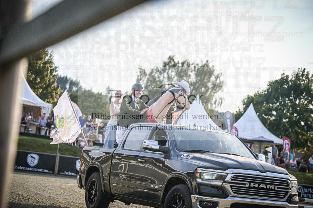 DOS_0006 | Entdecke hochwertige Reitturnierfotos von Foto Oger. Professionell, emotional und authentisch – jetzt Lieblingsmomente im Shop bestellen.Deutschlandweite Turnierfotografie. - Realisiert mit Pictrs.com