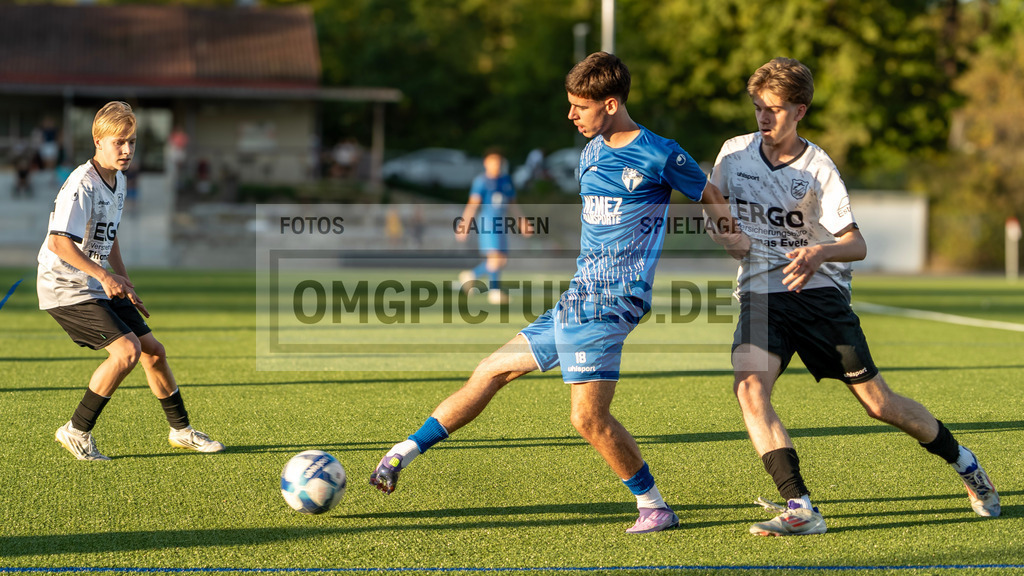 _OMG0191 | www.omgpictures.de, Sportfotograf, Verein, Fotograf, Baden Württemberg, Stuttgart, Heilbronn, omgpictures, Spieltag,  - Realisiert mit Pictrs.com