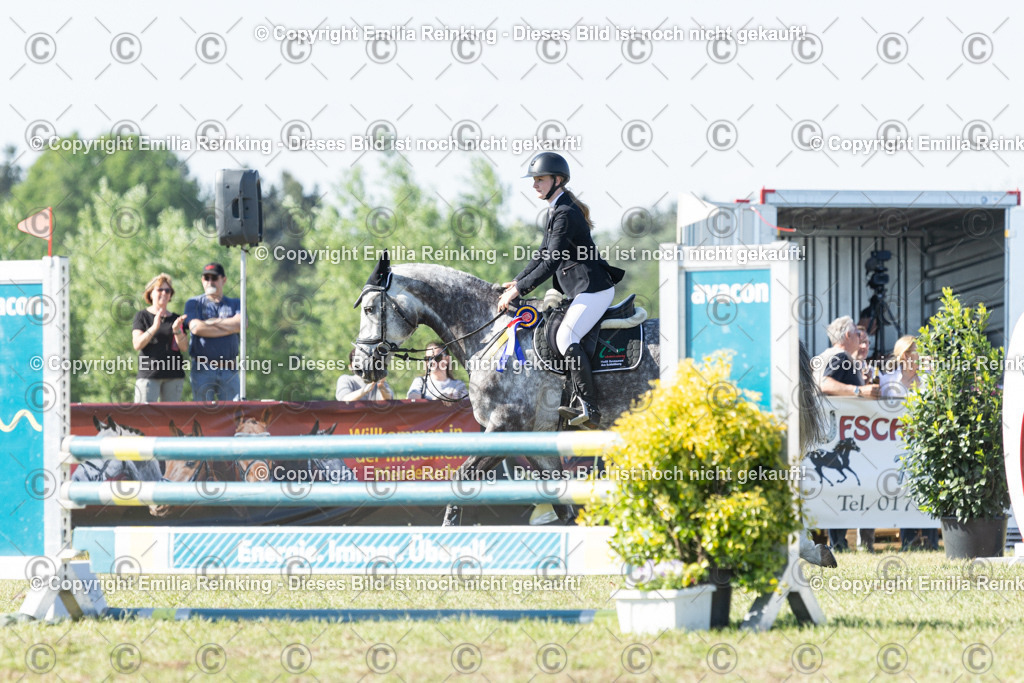 CL5A1408 | Emilia Reinking Fotografie - Realisiert mit Pictrs.com