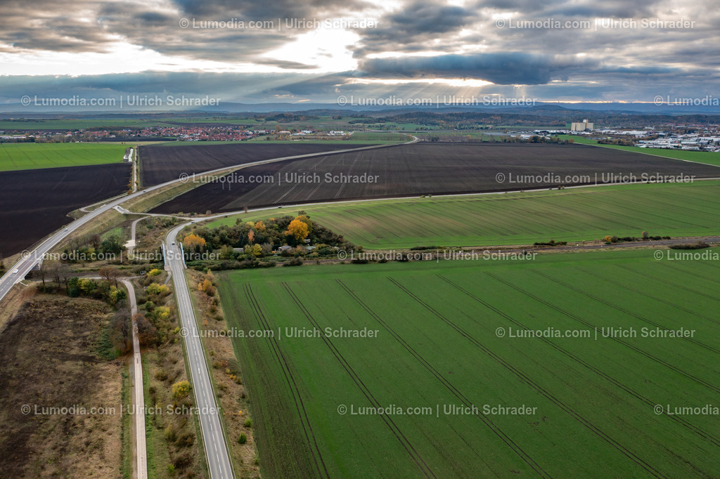 10049-51770 - Gewerbegebiet Halberstatd | Stockfoto und Bilderpool mit Bildmaterial aus Deutschland, dem Harz, Halberstadt, Quedlinburg, Wernigerode und weltweit. Qualitativ hochwertige und professionelle Fotos anschauen und kaufen. - Realisiert mit Pictrs.com