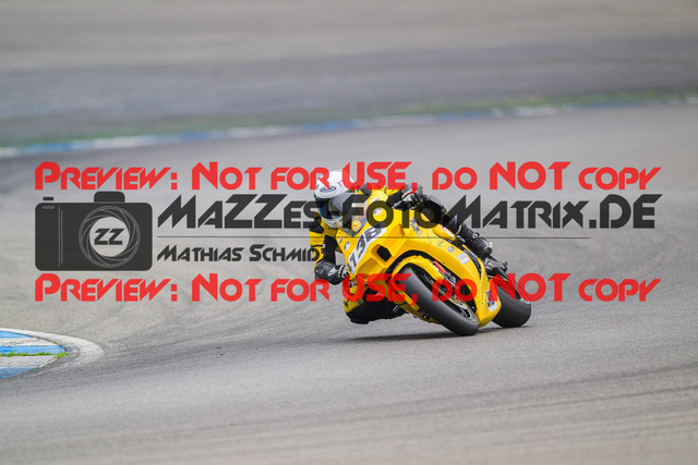 MaZZes_FotoMatrix_240521_6007705_2776 | WEISS