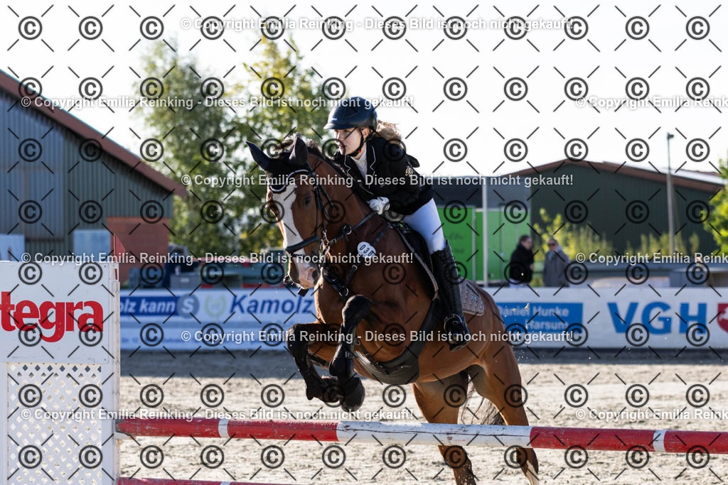 CL5A1066 | Emilia Reinking Fotografie - Realisiert mit Pictrs.com