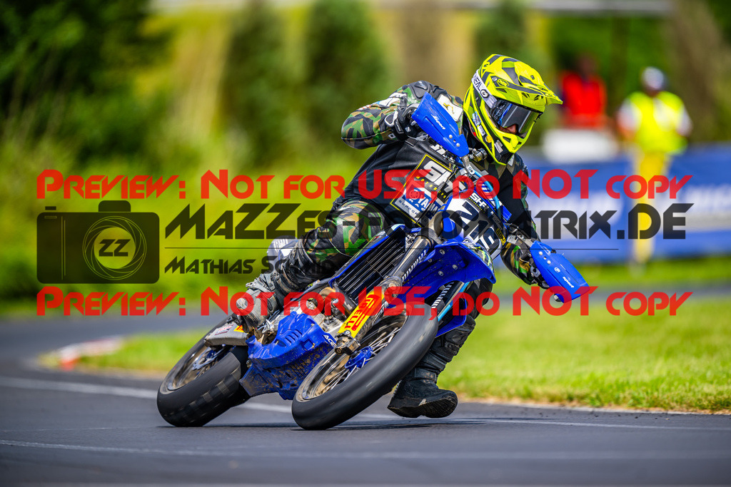 MaZZes_FotoMatrix_240713_6007705_8631 | S4