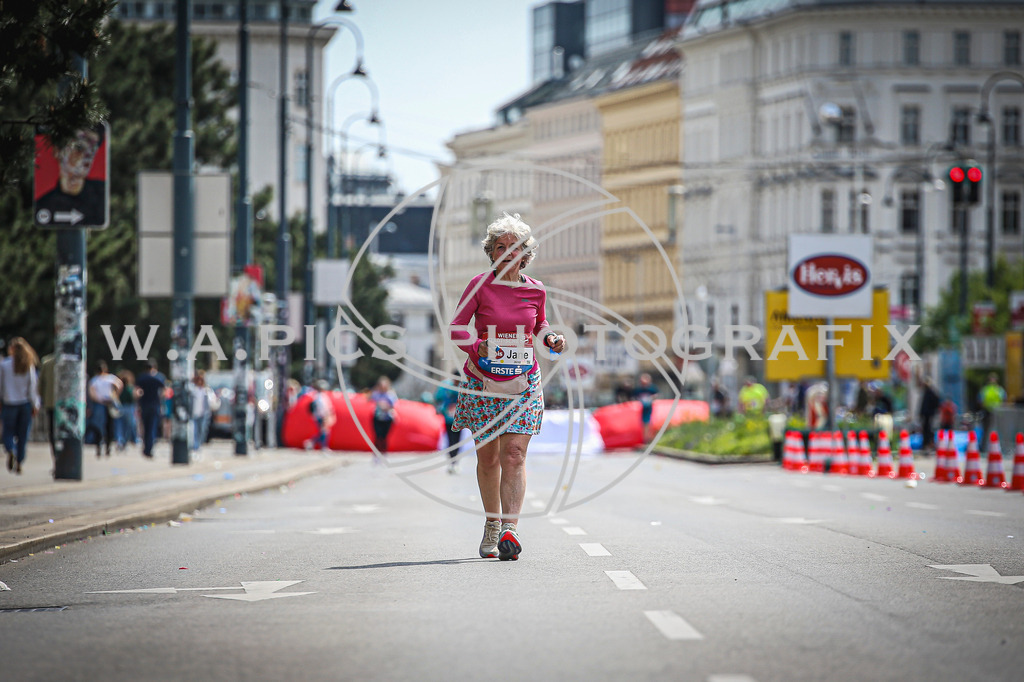 ..... | Wien, 19.04.2026, Vienna City Marathon 2026 , Image shows: Photo: Sportograf / Andreas Willdoner
