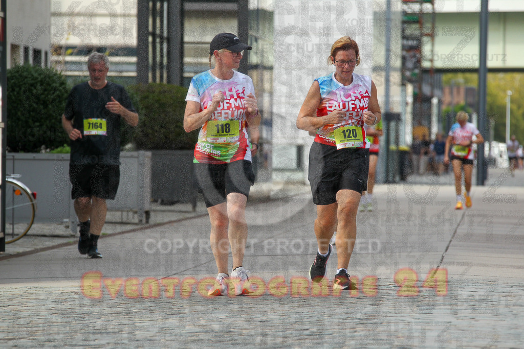 250920_1509_EV4_8166 | Sportfotografie im Rhein-Sieg Kreis, Köln, Bonn, NRW, Rheinland Pfalz, Hessen, etc. Unser Tätigkeitsfeld umfasst den Laufsport vom Volkslauf über den Marathon, Duathlon, Triathon bis zum Ultralauf wie Kölnpfad Ultra oder Schindertrail.