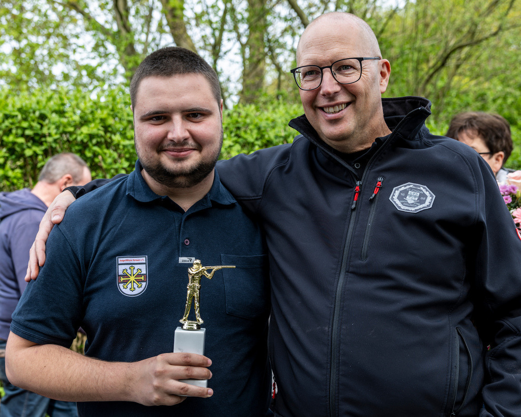 top-top.de 260412-092 | Foto, Video, Fotografie, Videografie, Fotobox, DJ, Discjockey, Musik, Musikbox, Veranstaltung, Photobooth, Amazon, Ebay, Buchtipp, Bestseller, Autor, Verlag, Buch, Wesel, Hamminkeln, NRW, Dinslaken, Rees, Drohne, Hochzeit, Party, Fotobox, Wesel, Fotograf