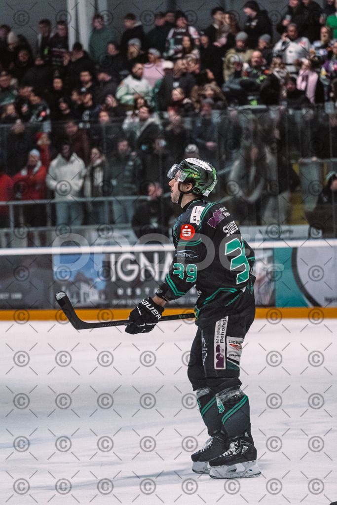 Alligators_vs_Bayreuth_16_01_2026-32 | Höchstadt Alligators Fotogalerie: Eishockey-Action aus Franken. Professionelle Spielfotos, Portraits & Stadionbilder zum Download. Jetzt entdecken! - Realisiert mit Pictrs.com