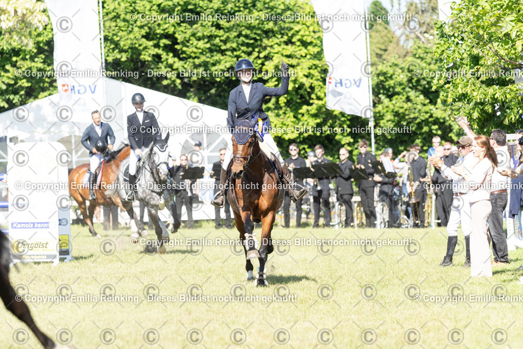 CL5A1382 | Emilia Reinking Fotografie - Realisiert mit Pictrs.com