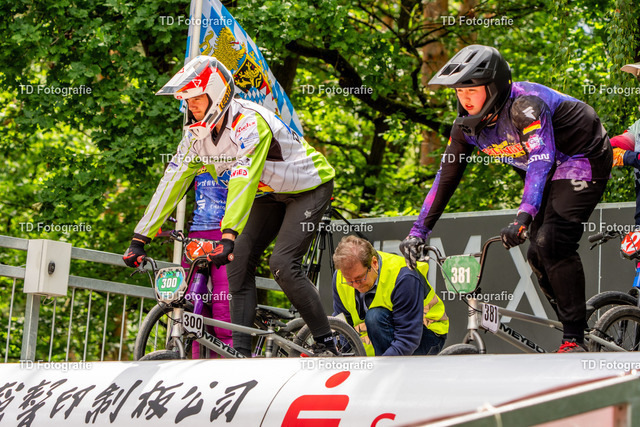 BayBMX2026-06061 | Fotogalerie von Thomas Dettweiler mit Eventbildern und lizenzfreien Fotos. Perfekt als Wandbild, für Büro, Website oder private Nutzung. - Realisiert mit Pictrs.com