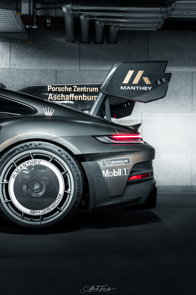 R6AT5228 _Alexander Tschuncky | 911 GT3 RS mit Manthey Kit - Realisiert mit Pictrs.com