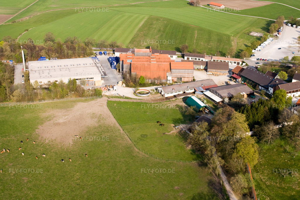 Luftbild: Andechs, Kloster-Brauerei in Andechs im Bundesland Bayern in Deutschland. Foto: IMG_17903.jpg vom 15.04.2009 durch Werner Riehm/FLY-FOTO.de