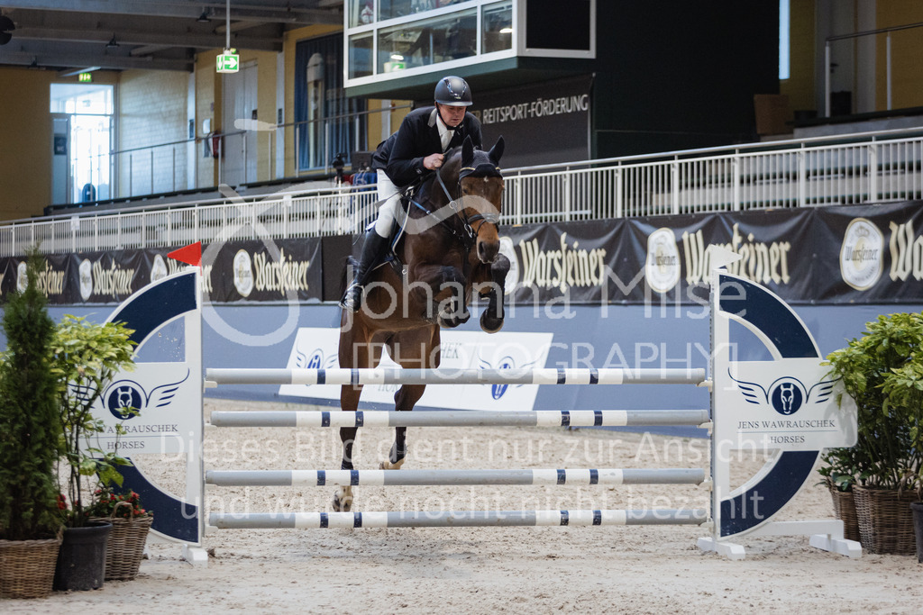 221216_Warstein_SprPfM-216 | Deine schönsten Turniermomente als professionelle Fotos! Entdecke hochwertige Pferdesport-Fotografie im Online-Shop. Jetzt Fotos finden & bestellen!