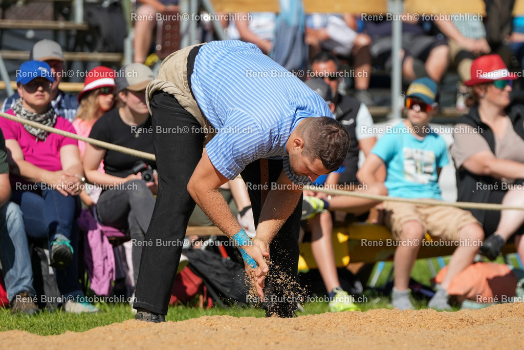 RB-01451 | René Burch leidenschaftlicher Fotograf aus Kerns in Obwalden.  Hier finden sie Sport, Landschaft und Natur Fotografie.
 - Realisiert mit Pictrs.com