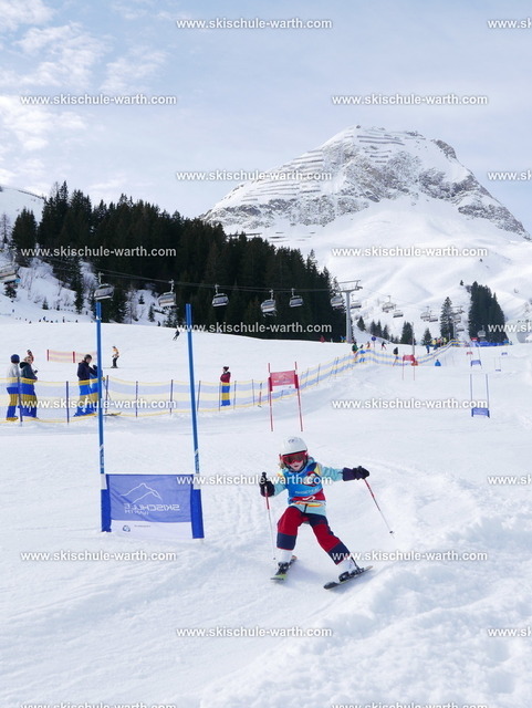 Anna Maria (3) | Photos von der Skischule Warth - Realisiert mit Pictrs.com