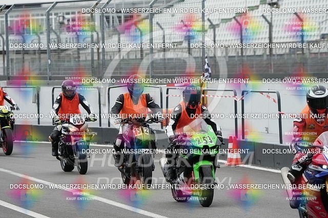 2025_08_05_PBK_23708 | Sportfotografie; SlowMotion; Video; Rennstrecke; Hafeneger; RSE; Speer; Trackday; Motorsportarena; Hockenheimring; Brno; Most; Barcelona; Valencia, Benny; Kaetzmer;