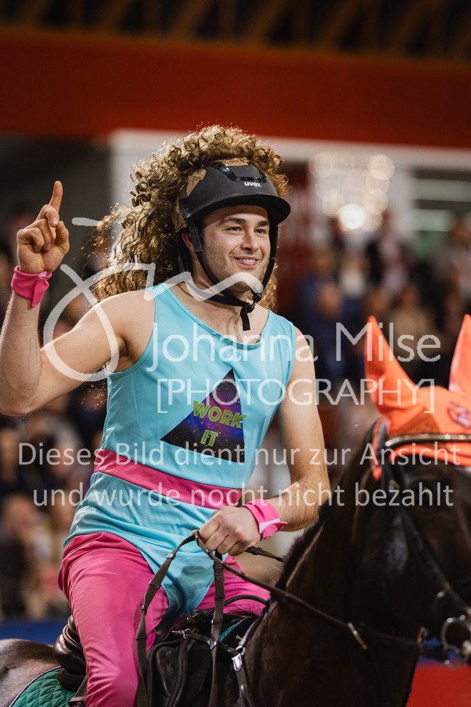 240113_Münster_Kostümspringen-381 | Deine schönsten Turniermomente als professionelle Fotos! Entdecke hochwertige Pferdesport-Fotografie im Online-Shop. Jetzt Fotos finden & bestellen!