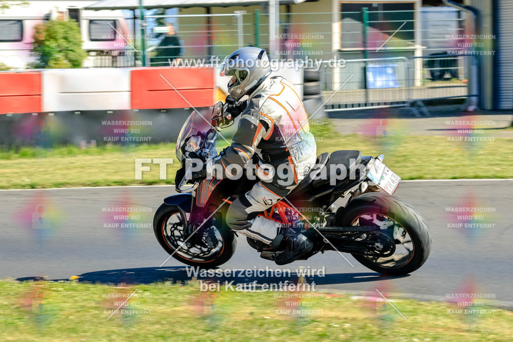 _OTO1586 | Hier findet Ihr Bilder von Touristenfahrten auf der Nürburgring Nordschleife oder von anderen Veranstaltungen die ich besucht habe. Viel Spass beim Durch Schauen 