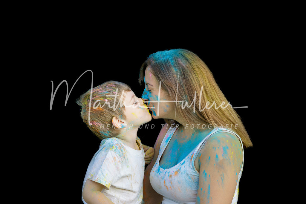 Holi Pulver Shooting  | Holi Pulver Fotografie mit Paaren, Familie und Kinder 