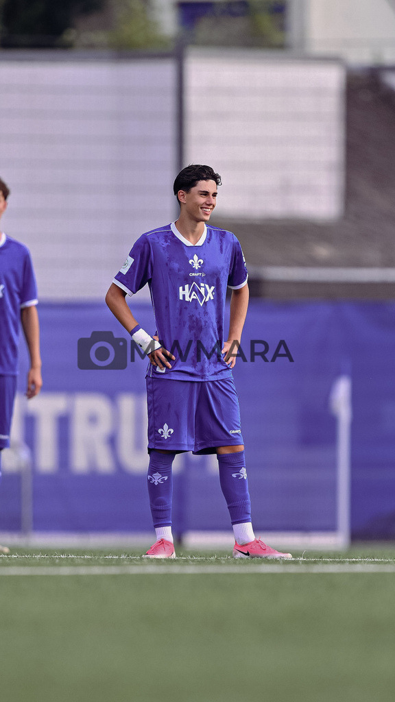 Fußball I Herren I Mannschaftsshooting I Saison 2026-2027 I TSG Hoffenheim II | Nader El-Jindaoui (#30) 13.07.2026 Nahaufnahme, Einzelfoto, Freisteller, Portrait, Porträt, Einzelbild, Herren, 3. Liga, Hoffenheim II, Baden- Wüttemberg, Dietmar-Hopp-Stadion, Teamfoto, Teamshooting, Mannschaftsfoto, Juli - Realisiert mit Pictrs.com