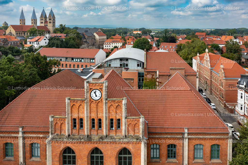 10049-51714 - Gymnasium Martineum Halberstadt | Stockfoto und Bilderpool mit Bildmaterial aus Deutschland, dem Harz, Halberstadt, Quedlinburg, Wernigerode und weltweit. Qualitativ hochwertige und professionelle Fotos anschauen und kaufen. - Realisiert mit Pictrs.com