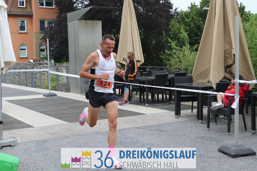 VR Bank Hauptlauf 10km | 3königslauf 2022 VR Bank Hauptlauf - Realisiert mit Pictrs.com