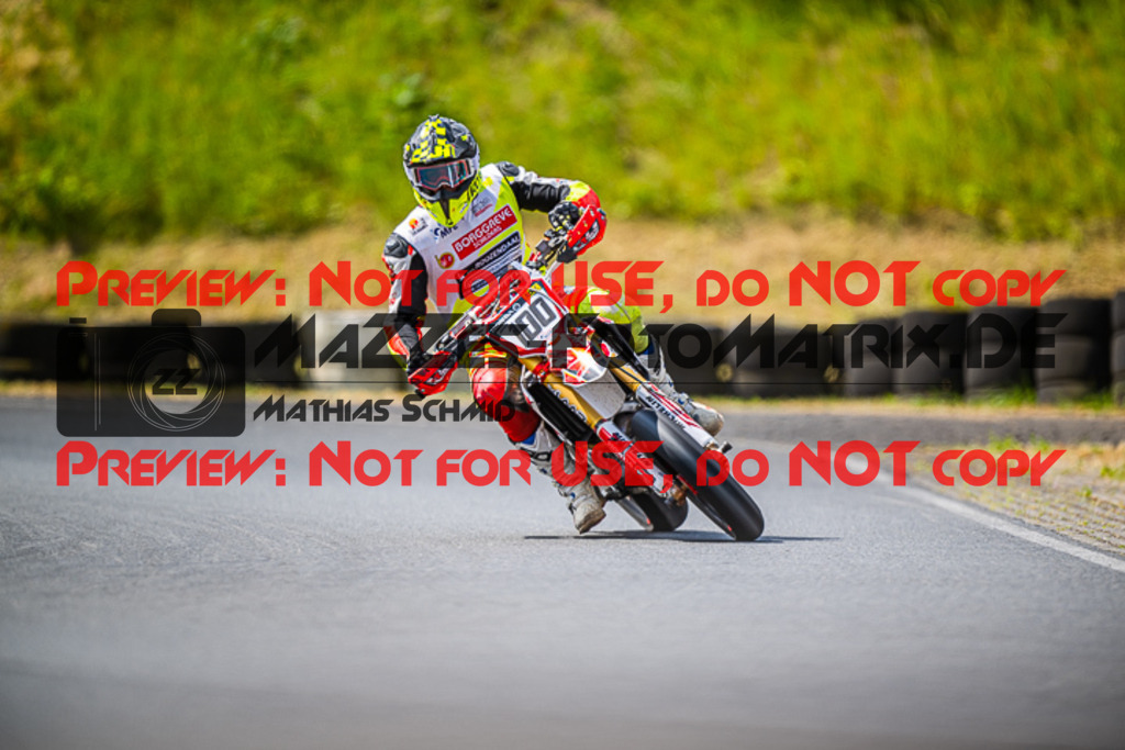 MaZZes_FotoMatrix_220529_6721 | Fotograf Mathias Schmid
Sportfotograf,
Eventfotograf,
Hochzeitsfotograf,
Portraitfotograf