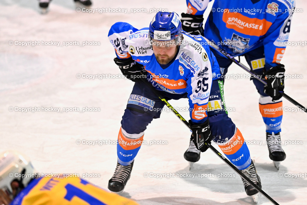 ESC SPARKASSE STEINDORF vs. 1. EHC ALTHOFEN | #95 Gelfanov Ruslan ESC Steindorf, ESC SPARKASSE STEINDORF vs. 1. EHC ALTHOFEN, ESC SPARKASSE STEINDORF vs. 1. EHC ALTHOFEN am 30.11.2025 in Steindorf (Ossiachersee Halle), Austria, (Photo by Bernd Stefan)