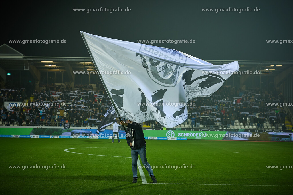 GER, SSV Ulm vs. VFL Osnabrueck, Fussball 18. Spieltag, 3. Liga, Spielzeit 2025/2026, 12.12.2025 | GER, SSV Ulm vs. VFL Osnabrueck, Fussball 18. Spieltag, 3. Liga, Spielzeit 2025/2026, 12.12.2025Foto: Gerald Oelze-de Stoppany