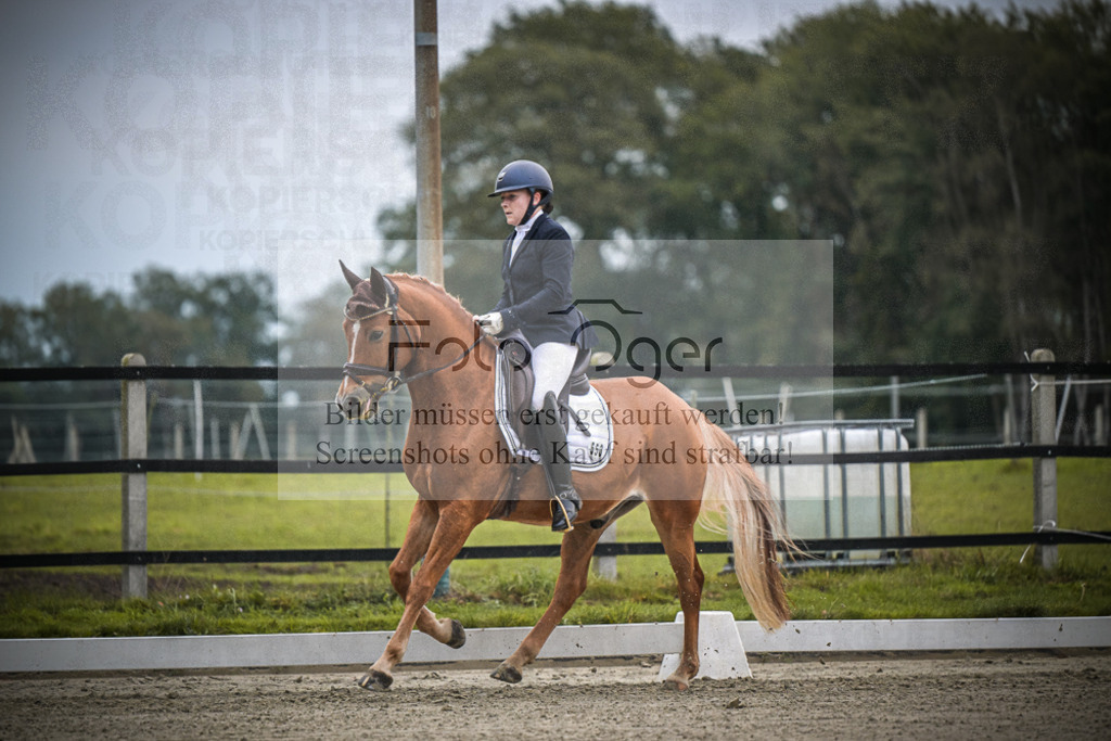DOS_0458 | Entdecke hochwertige Reitturnierfotos von Foto Oger. Professionell, emotional und authentisch – jetzt Lieblingsmomente im Shop bestellen.Deutschlandweite Turnierfotografie. - Realisiert mit Pictrs.com
