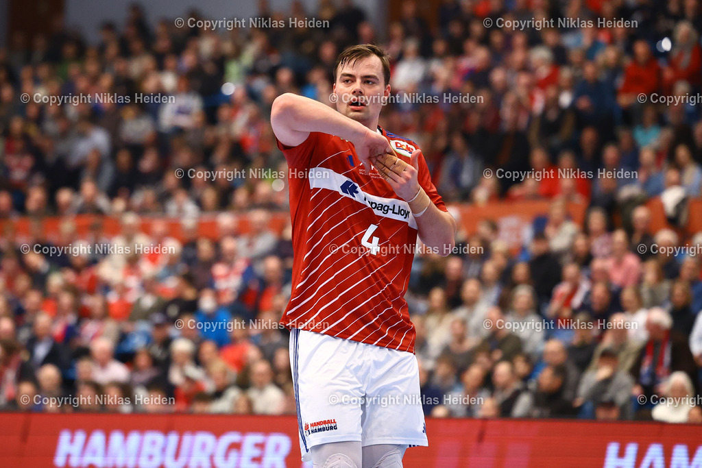 NH_HandballSportVereinHamburg_VfLGummersbach_HandballBundesliga_27022025 | #4 Andreras Magaard (HSV Hamburg)Handball I Herren I Bundesliga (Daikin HBL) I Saison 2024-2025 I 21. Spieltag I HSV Hamburg - VfL Gummersbach I 27.02.2025 I Sporthalle Hamburg
