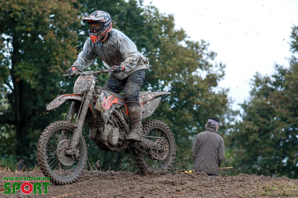 OpenTrack2024_Samstag_045 | Bildergalerie von Sport-Ereignissen aber auch von weiteren spannenden Dingen - nicht nur vom Niederrhein. In Anlehnung an den bekannten Spruch von Hanns Dieter Hüsch heißt das Motto: "Niederrhein ist überall".  - Realisiert mit Pictrs.com