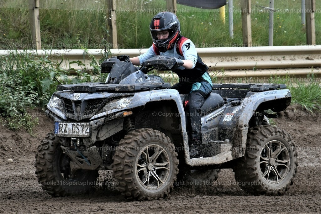 DSC_0528 (2) | Sportfotografie , Motorsport, Motoross, Reitsport, Mointainbike, Enduro,
Landschaft , Outdoor, Eventfotografie, Landschaft, Bilder online bestellen - Realisiert mit Pictrs.com