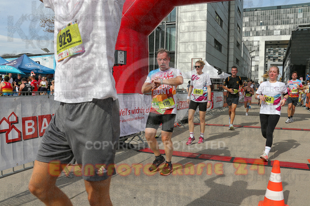 250920_1332_EX1_5289 | Sportfotografie im Rhein-Sieg Kreis, Köln, Bonn, NRW, Rheinland Pfalz, Hessen, etc. Unser Tätigkeitsfeld umfasst den Laufsport vom Volkslauf über den Marathon, Duathlon, Triathon bis zum Ultralauf wie Kölnpfad Ultra oder Schindertrail.
