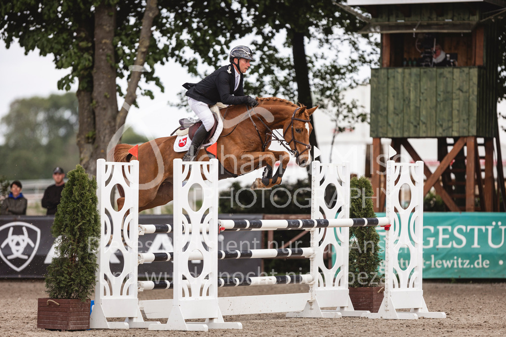 250506_Mühlen_SprPf-L2-435 | Deine schönsten Turniermomente als professionelle Fotos! Entdecke hochwertige Pferdesport-Fotografie im Online-Shop. Jetzt Fotos finden & bestellen!