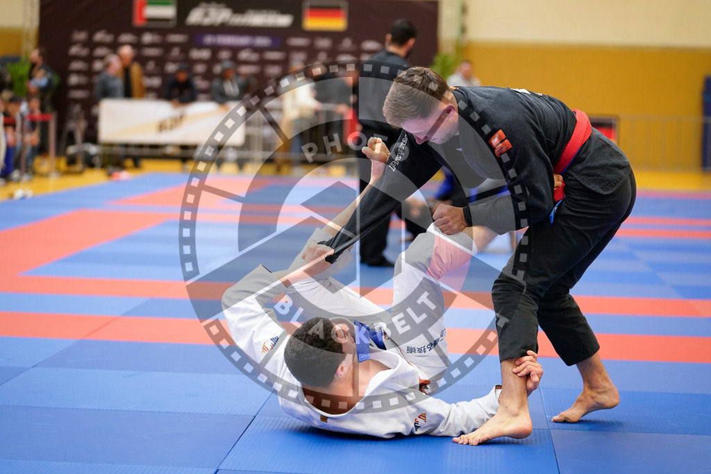 20240203PBB07618 | Fighters compete during the Brazilian Jiu-Jitsu Championship of the AJP Tour in Maintal by Frankfurt am Main, Germany, on February 2, 2024.